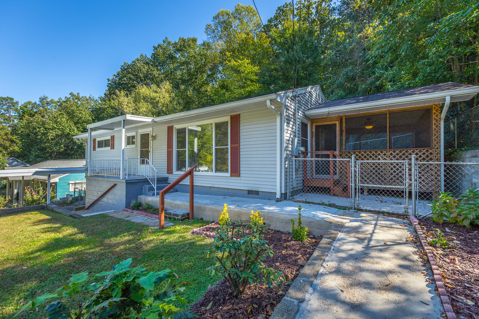 1114 Fernway Road Chattanooga, TN 37405 - Photo 41 of 45 1114 Fernway Road-49