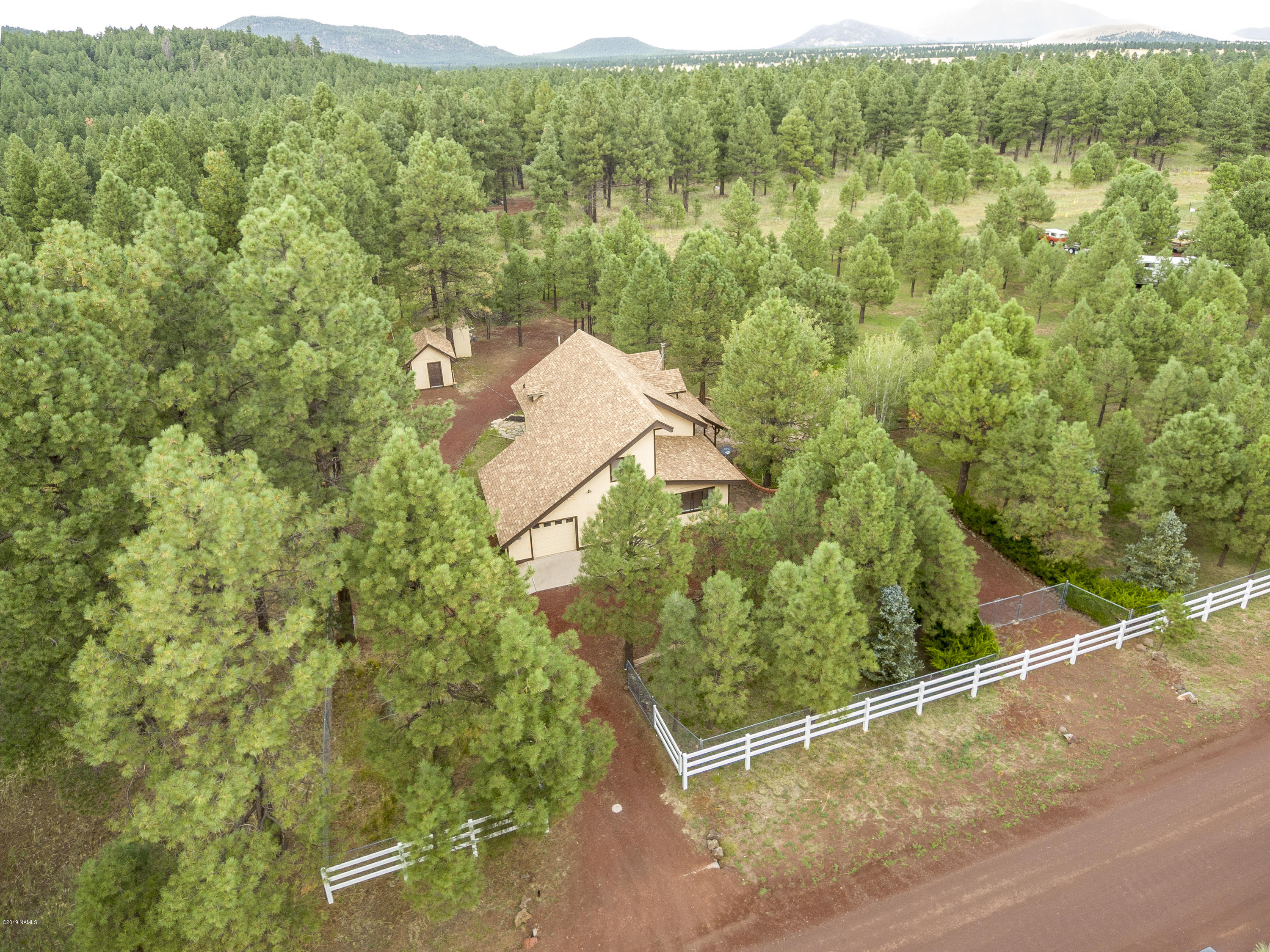 13159 King John Road Parks, AZ 86018 - Photo 3 of 40 MAX_0047-2