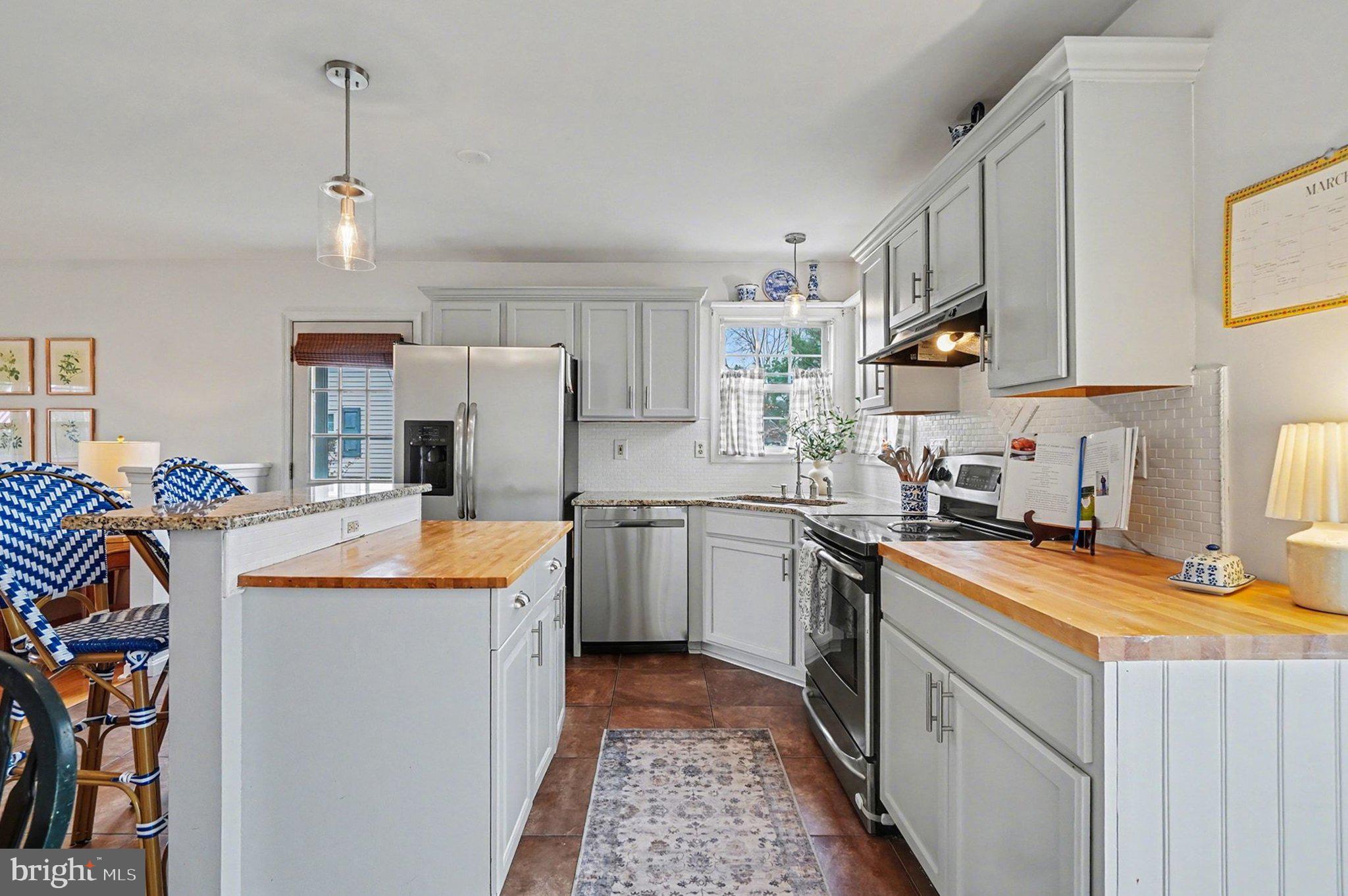 1908 George Avenue Carlisle, PA 17013 - Photo 9 of 31