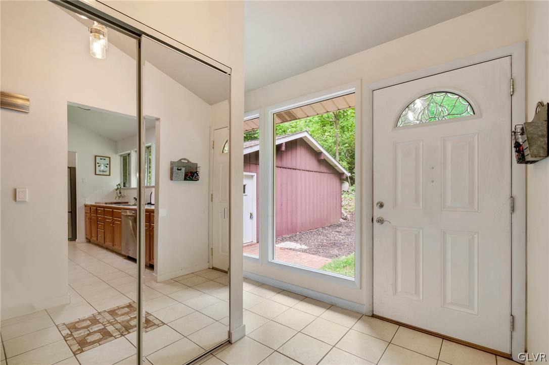 3155 Balsam Road Center Valley, PA 18034 - Photo 8 of 36 Gallery Image 8