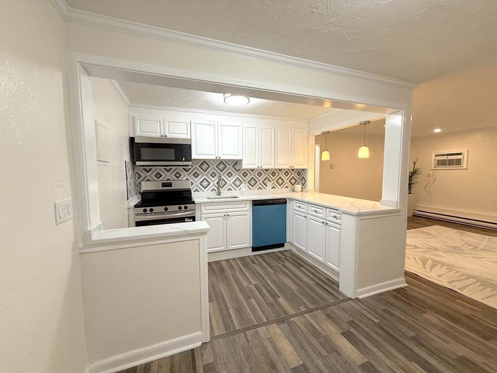 16 Erick Road, Unit 7 Mansfield, MA 02048 - Photo 11 of 30