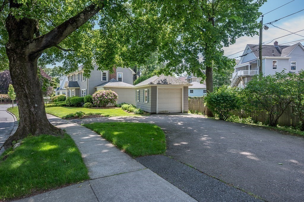 151 Coolidge Road Worcester, MA 01602 - Photo 5 of 41 Gallery Image 5