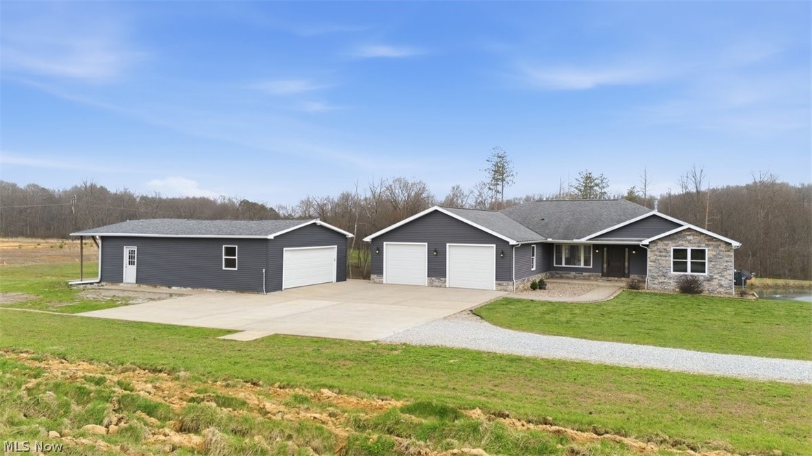 4801 Veto Road Vincent, OH 45784 - Photo 1 of 47 Welcome to 4801 Veto Road!