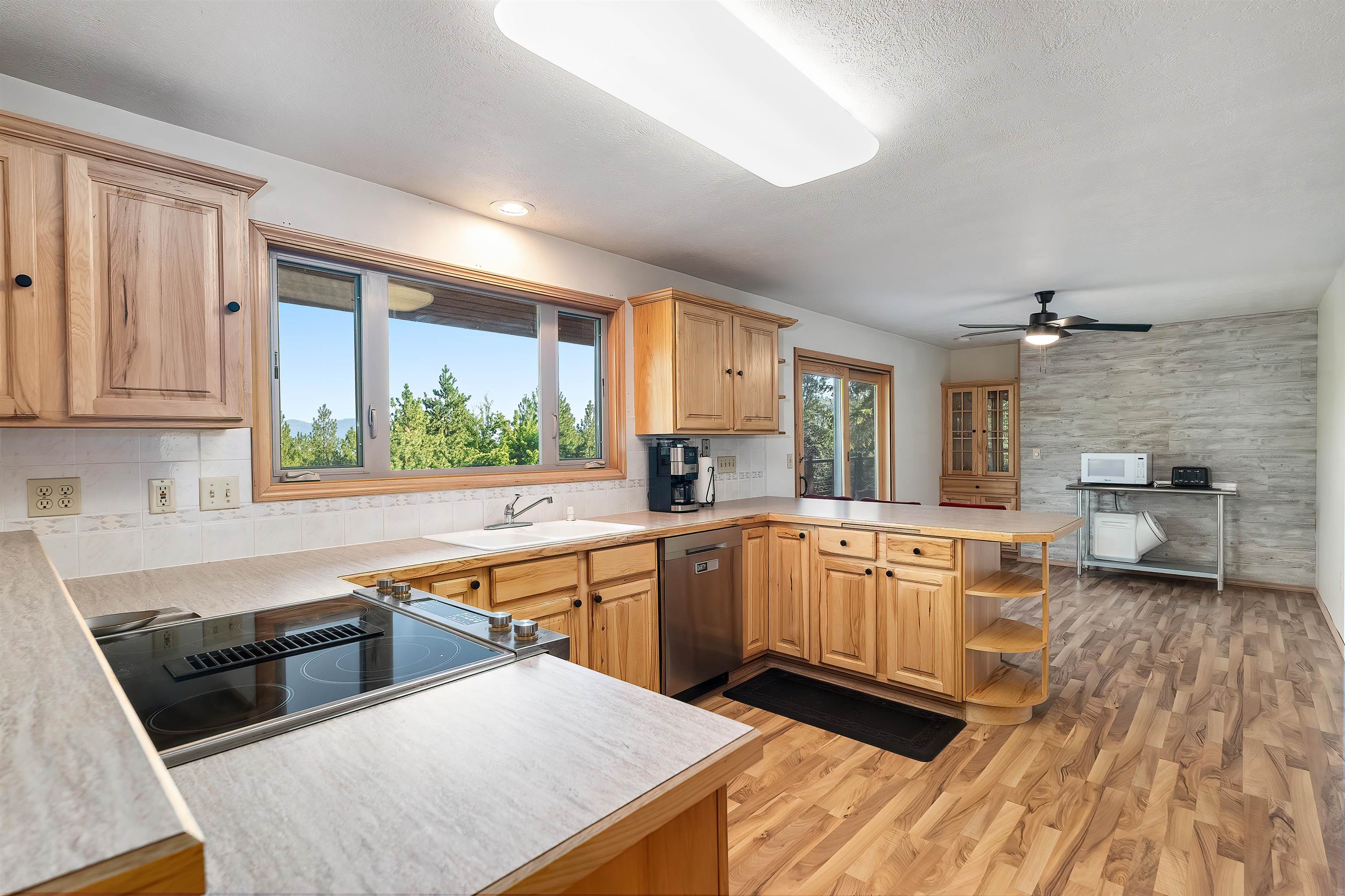 23007 East Morris Road Newman Lake, WA 99025 - Photo 11 of 40 Gallery Image 11