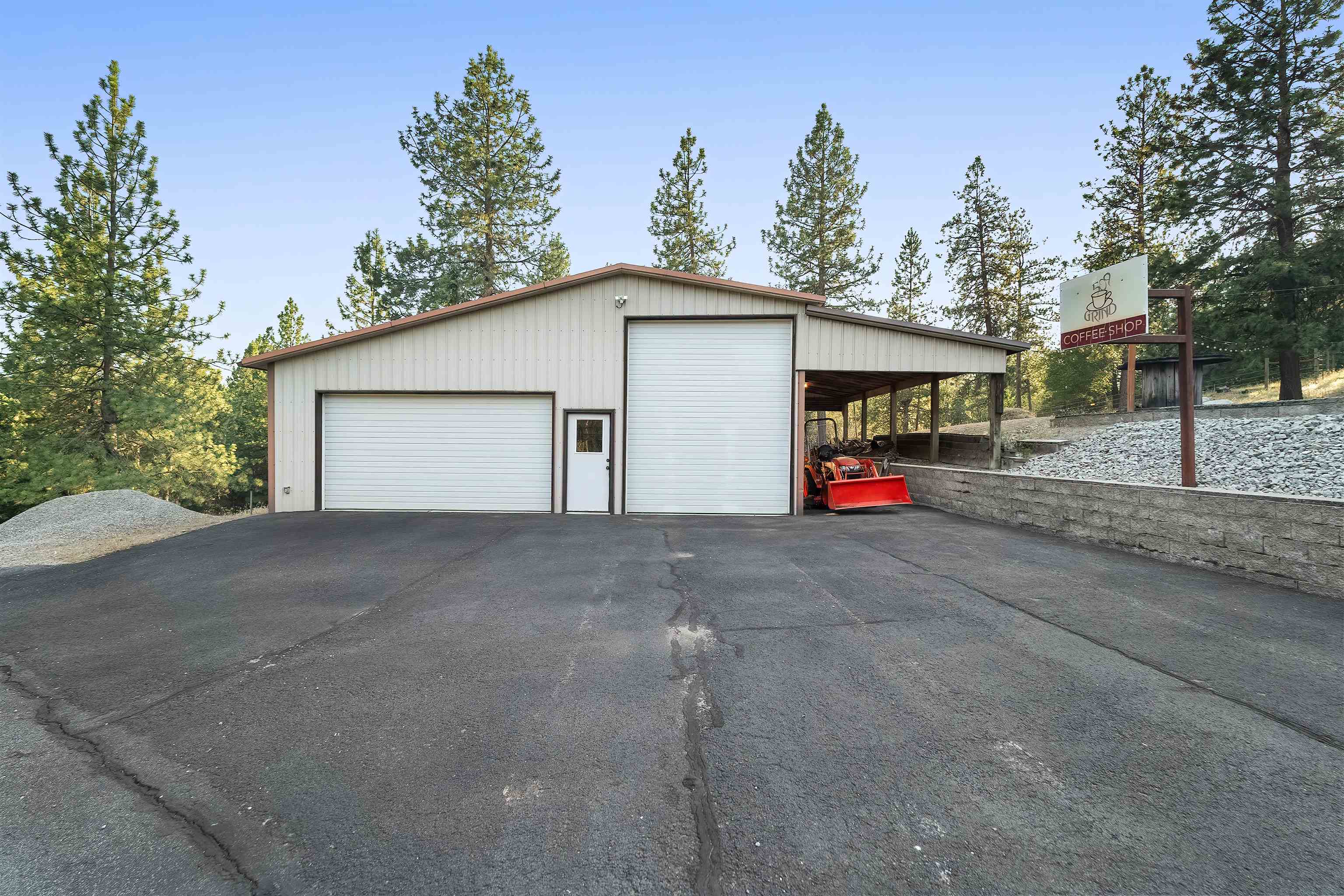 23007 East Morris Road Newman Lake, WA 99025 - Photo 35 of 40 Gallery Image 35