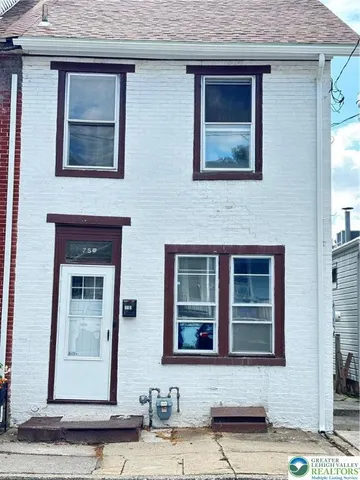 $1,650 | 750 Front Street, Catasauqua, PA 18032