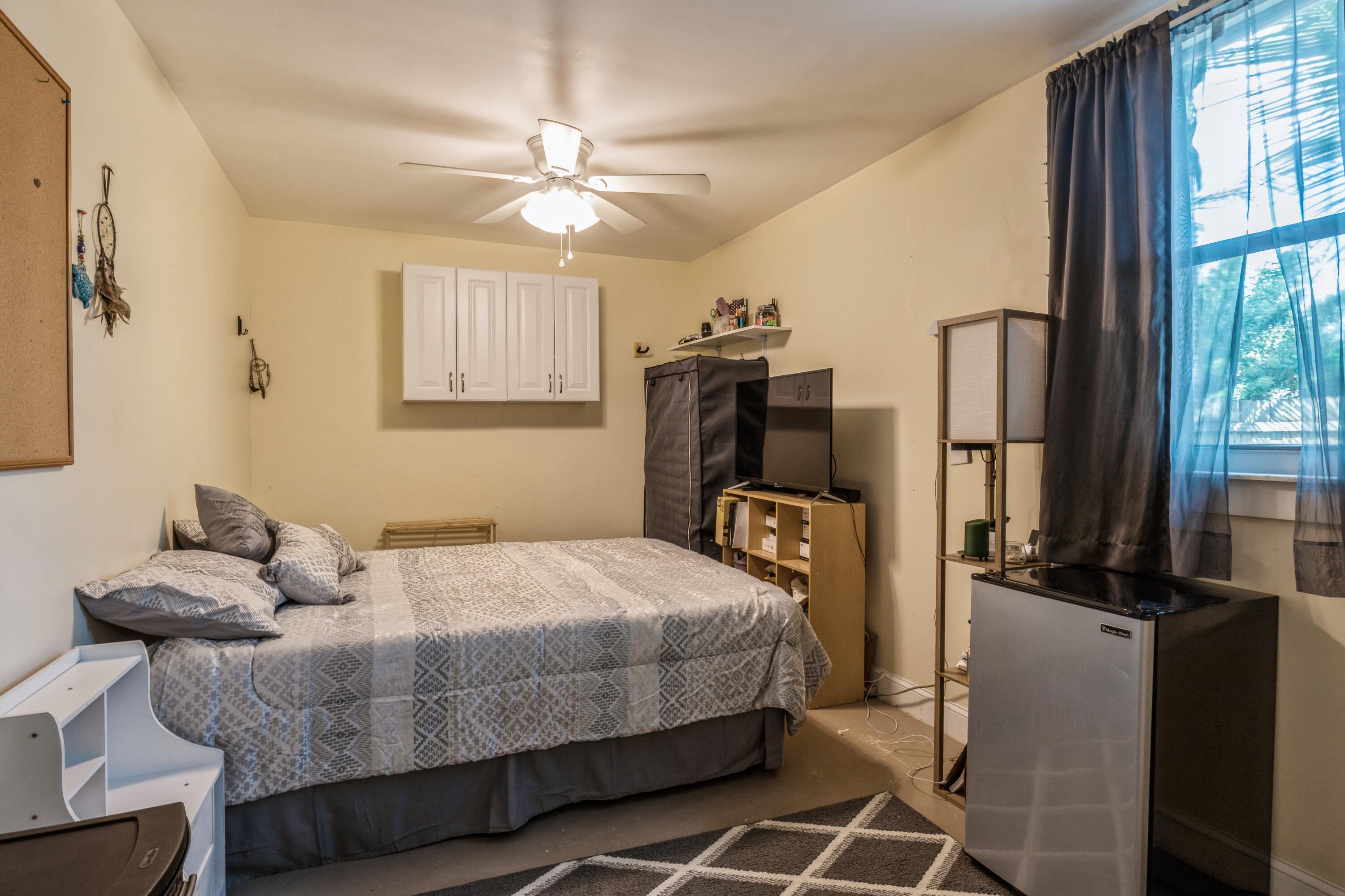 9283 Southwest 3rd Street Boca Raton, FL 33428 - Photo 13 of 33 4th Bed