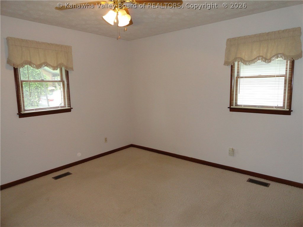 6980 Winfield Road Winfield, WV 25213 - Photo 8 of 17 Gallery Image 8
