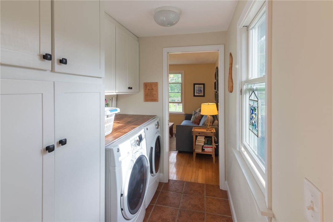 1544 West Side Road Block Island, RI 02807 - Photo 12 of 22 Laundry Room