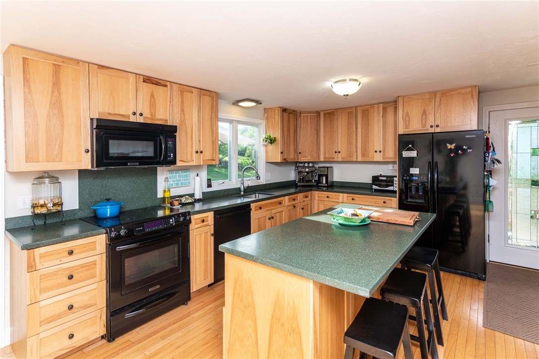 1544 West Side Road Block Island, RI 02807 - Photo 6 of 22 Kitchen