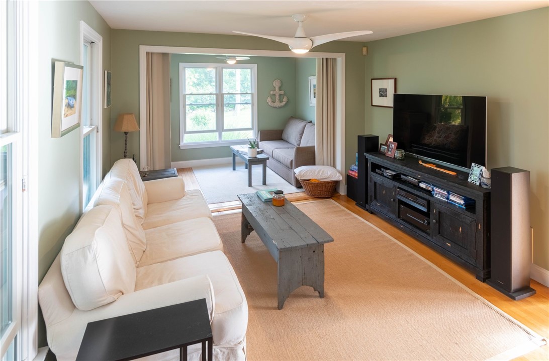 1544 West Side Road Block Island, RI 02807 - Photo 8 of 22 Living Room