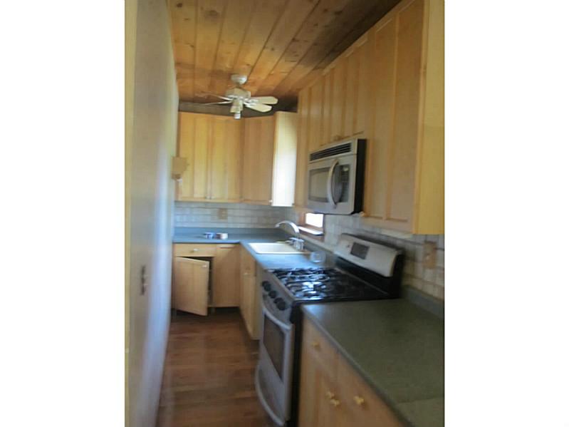 782 Strawberry Field Road Warwick, RI 02886 - Photo 11 of 14 Kitchen.