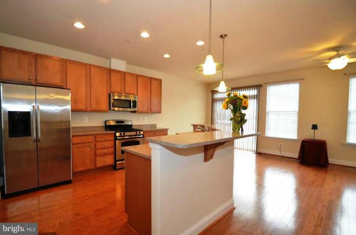5781 Richards Valley Road Ellicott City, MD 21043 - Photo 13 of 28 Kitchen
