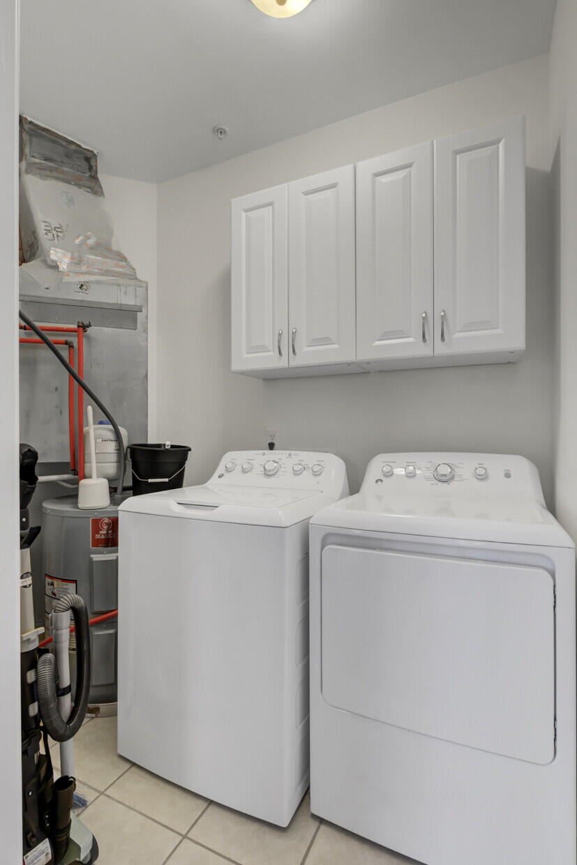 1018 Basildon Road, Unit 1018 Mount Pleasant, SC 29466 - Photo 24 of 62 Separate Laundry