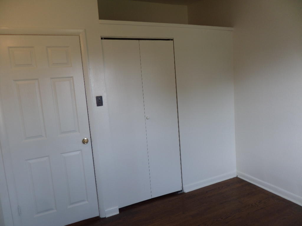224 Hillside Road Oak Ridge, TN 37830 - Photo 13 of 18 Bedroom 3