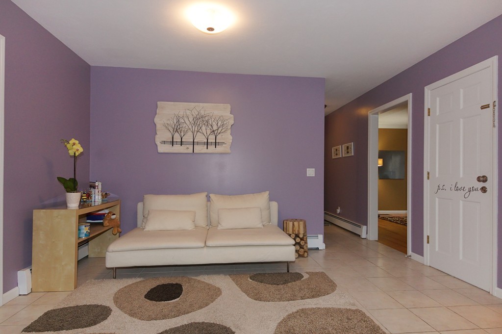 1 Round Table Road Shrewsbury, MA 01545 - Photo 11 of 25 Gallery Image 11