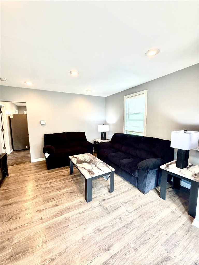 27 Robin Street Providence, RI 02908 - Photo 2 of 26