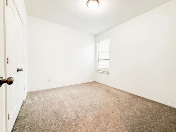 $2,500 | 19623 Cat Spruce Court, Porter, TX 77365