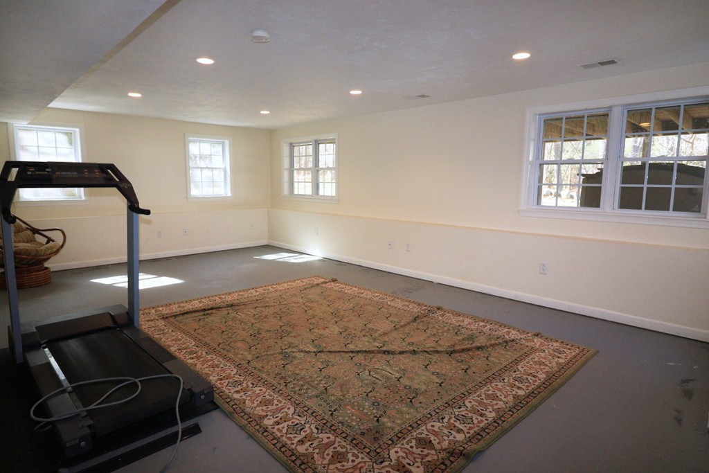 93 Standish Road Needham, MA 02492 - Photo 20 of 26