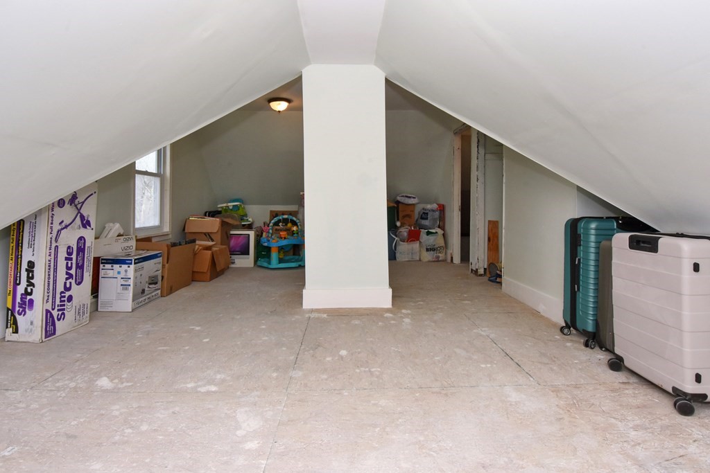 6 Clinton Street Lynn, MA 01902 - Photo 13 of 17 Gallery Image 13