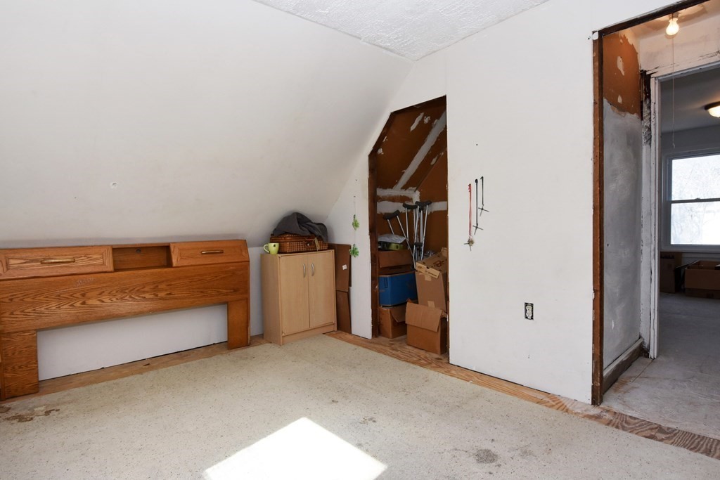 6 Clinton Street Lynn, MA 01902 - Photo 14 of 17 Gallery Image 14