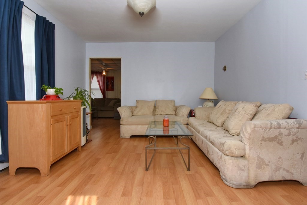 6 Clinton Street Lynn, MA 01902 - Photo 4 of 17 Gallery Image 4