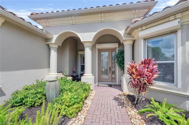 $795,000 | 21093 Torre Del Lago Street, Estero, FL 33928