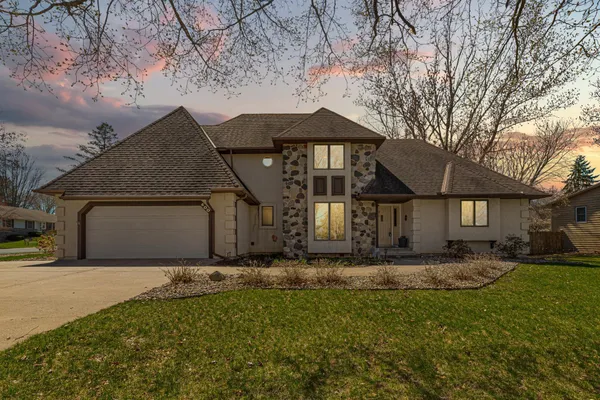 $444,500 | 600 River Ridge Road, River Falls, WI 54022