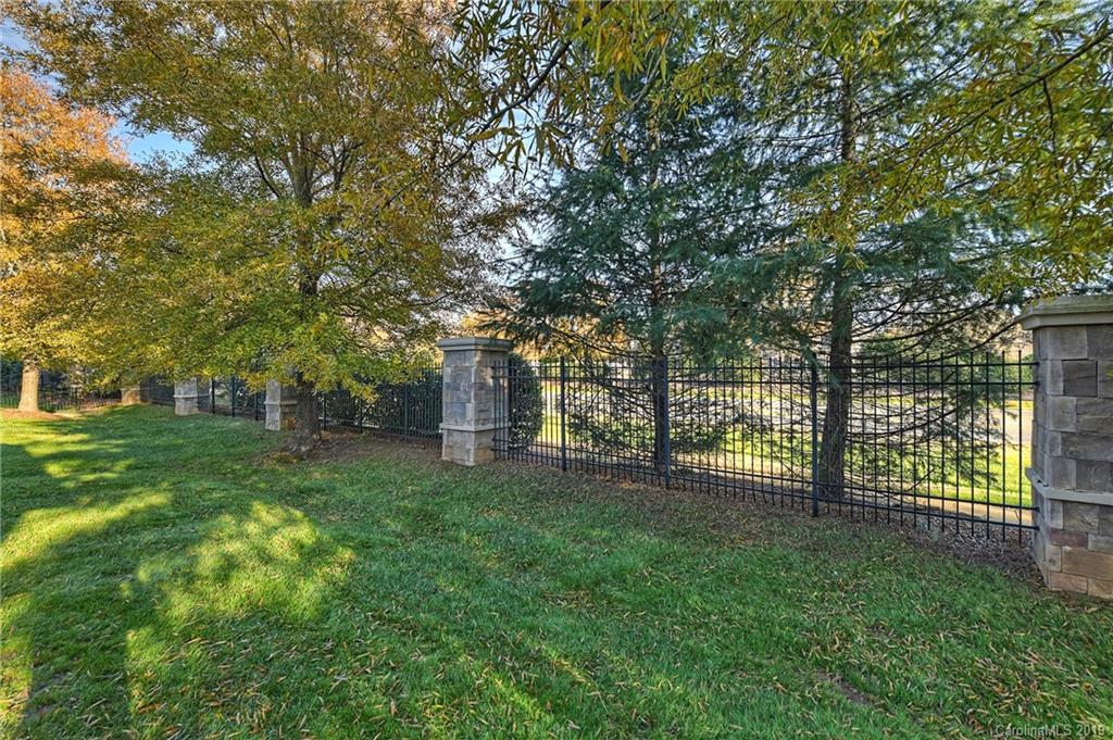 10915 Round Rock Road Charlotte, NC 28277 - Photo 34 of 35 Gallery Image 34