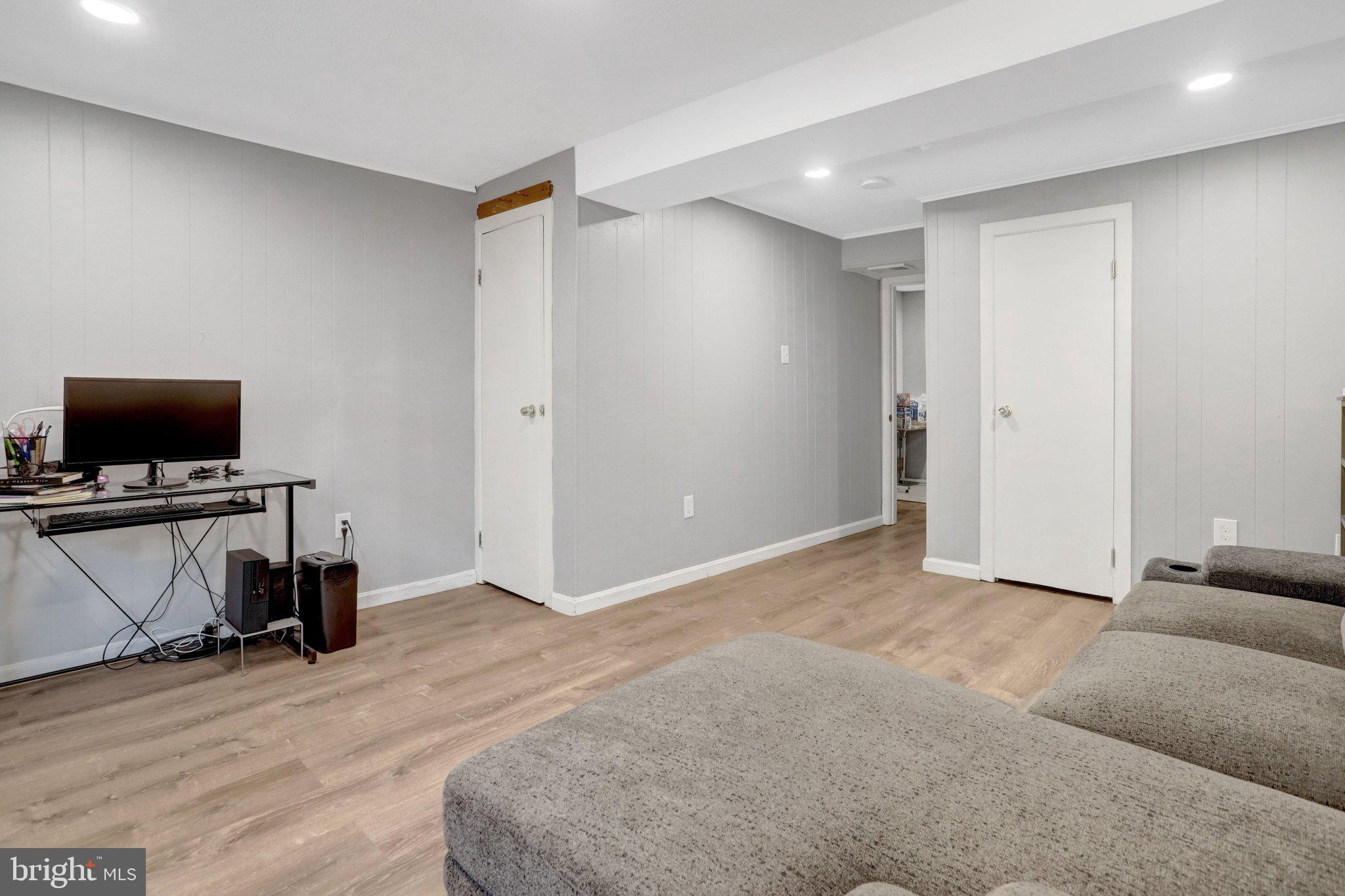 8414 Cedar Falls Court Springfield, VA 22153 - Photo 10 of 26