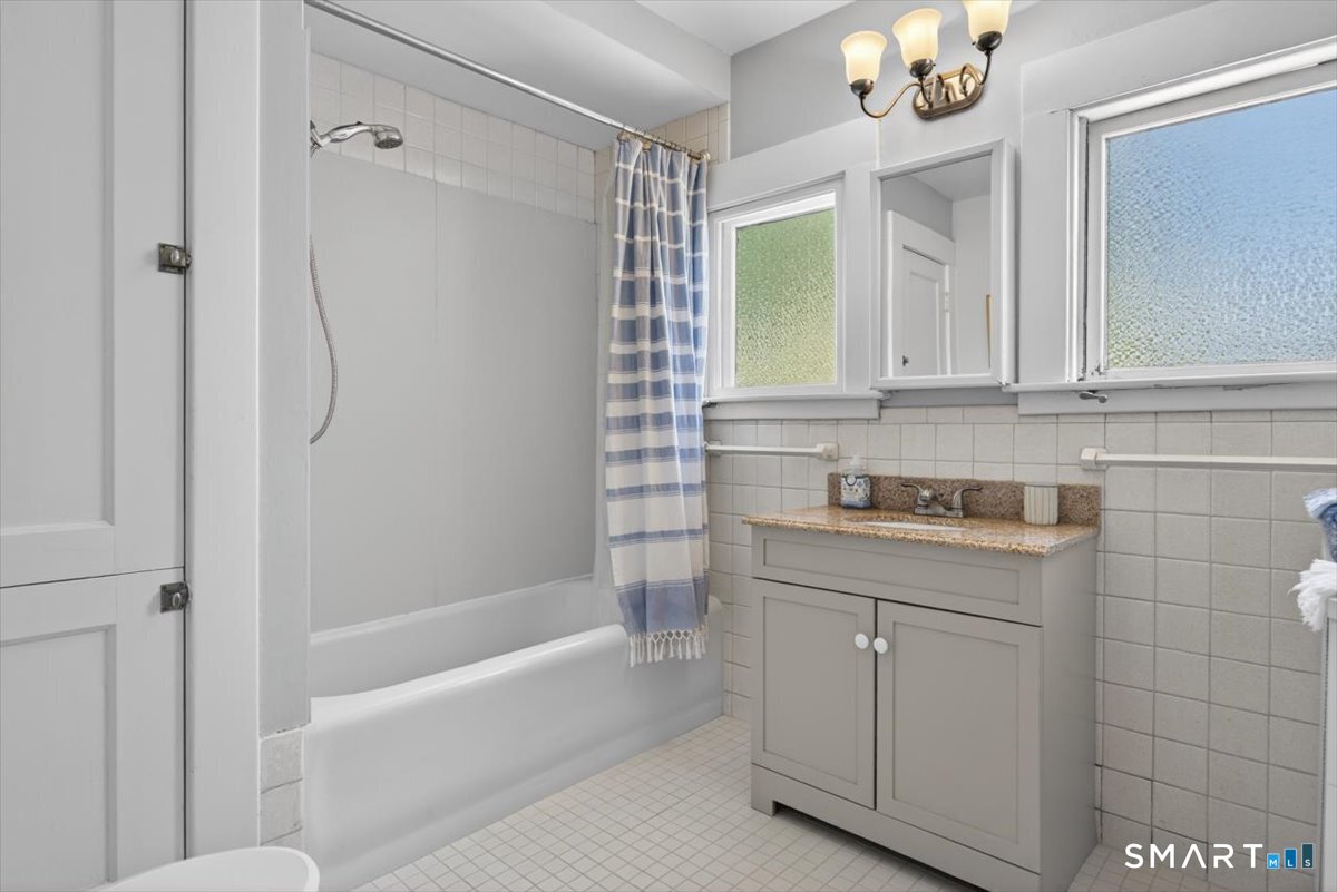 1795 Whitney Avenue Hamden, CT 06517 - Photo 31 of 40 Family bath on 2nd floor