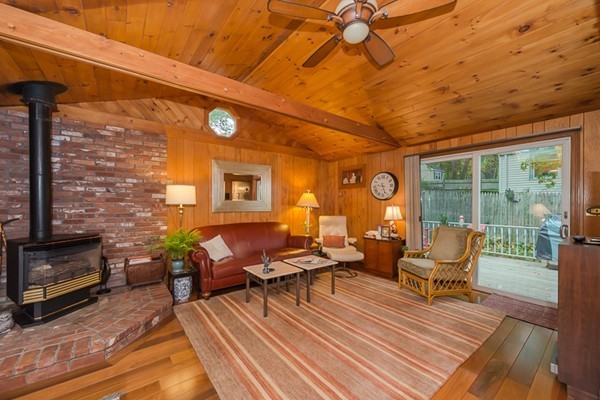 73 Huntington Road Arlington, MA 02474 - Photo 11 of 20 Gallery Image 11
