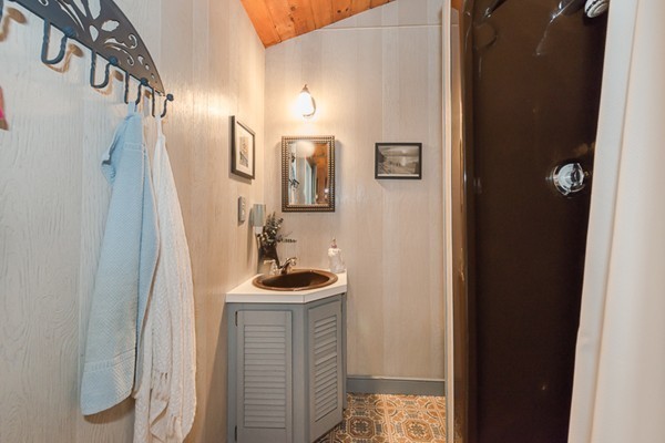 73 Huntington Road Arlington, MA 02474 - Photo 10 of 20 Gallery Image 10