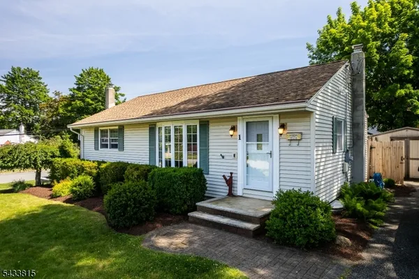 $450,000 | 1 Bass Drive, Succasunna, NJ 07876