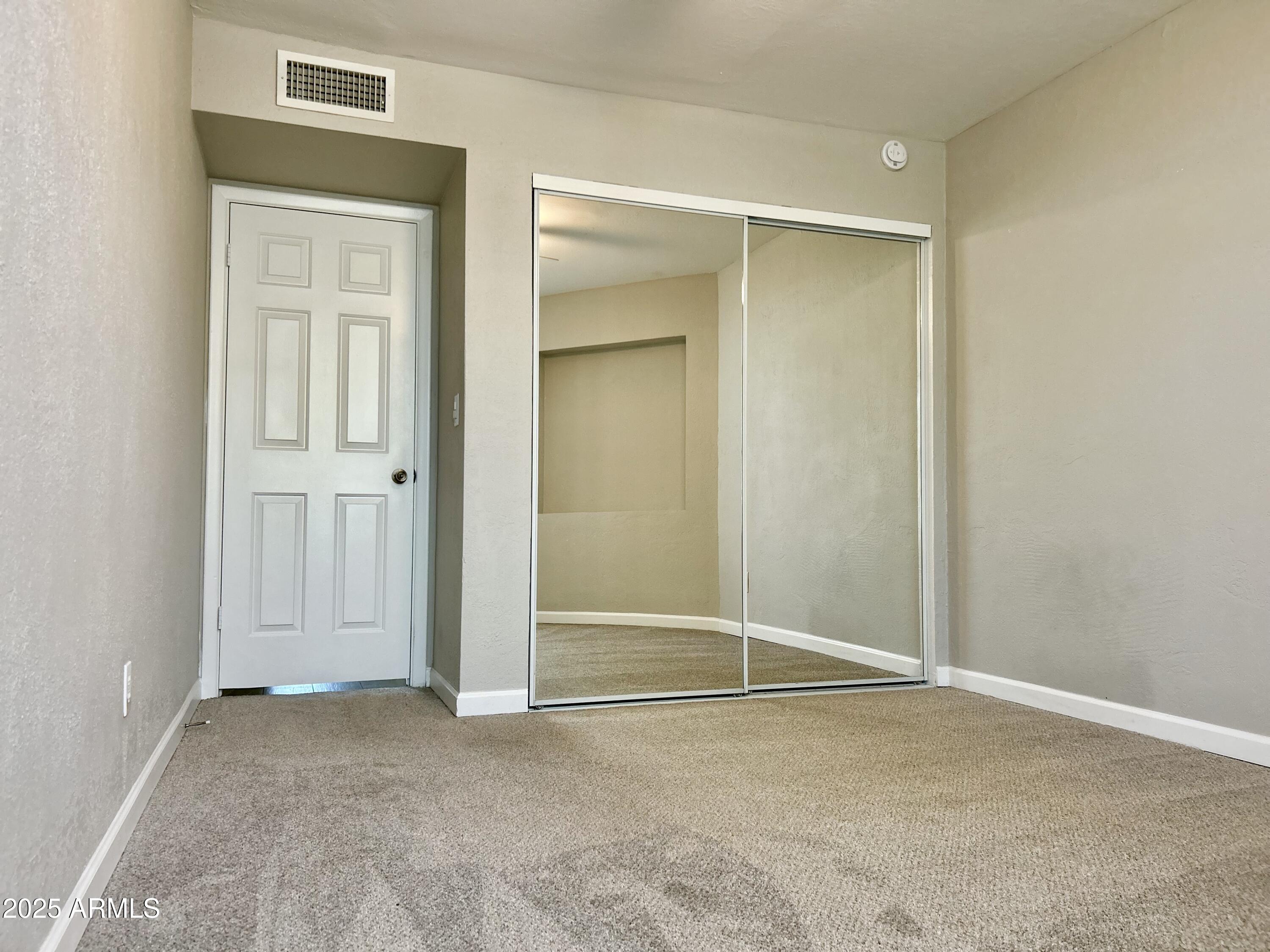 1906 East Sunburst Lane Tempe, AZ 85284 - Photo 17 of 24 IMG_3401