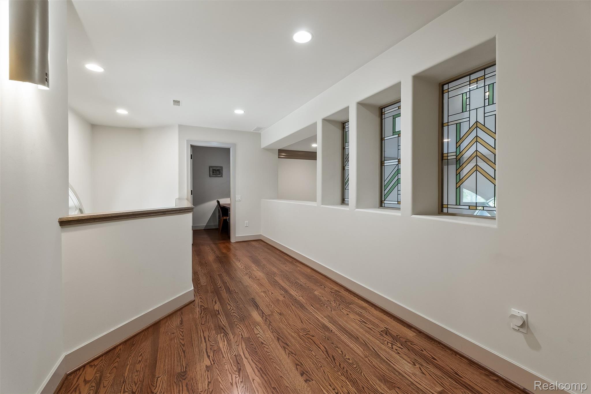 1800 Tiverton Road Bloomfield Hills, MI 48304 - Photo 28 of 56 39-Tiverton-2.jpg