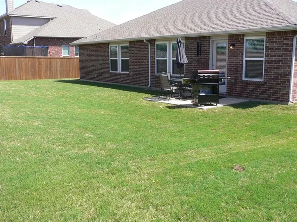 $2,525 | 703 Beau Drive, Wylie, TX 75098