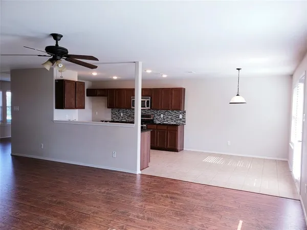 $2,525 | 703 Beau Drive, Wylie, TX 75098