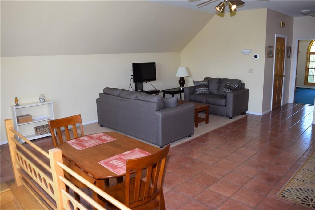 21 Cabin Road Castine, ME 04421 - Photo 11 of 34 Second floor apartment