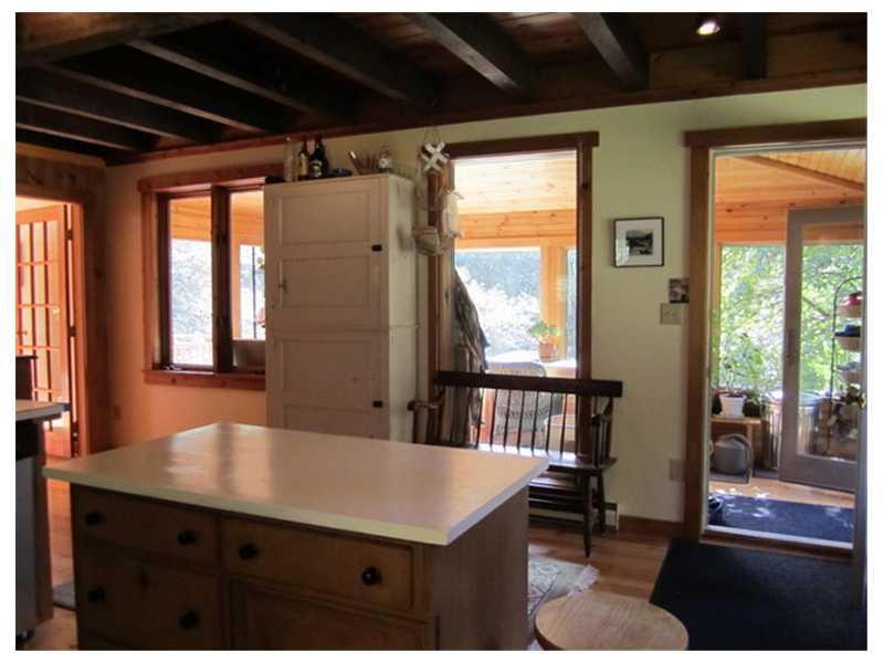 656 Old Stage Road Bath, ME 04530 - Photo 5 of 28 Kitchen.