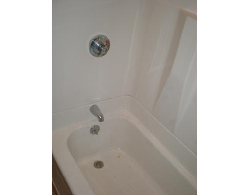 5 Louise Street Worcester, MA 01607 - Photo 12 of 21 Gallery Image 12
