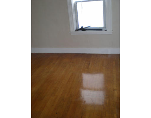 5 Louise Street Worcester, MA 01607 - Photo 14 of 21 Gallery Image 14