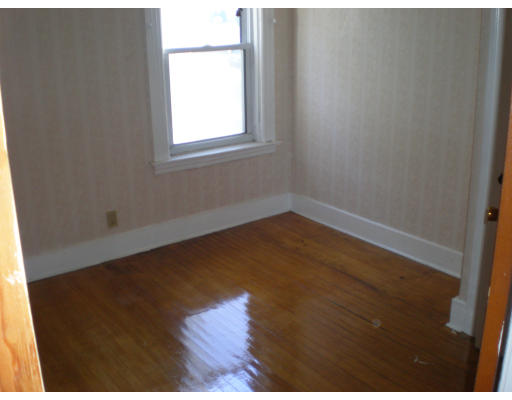 5 Louise Street Worcester, MA 01607 - Photo 15 of 21 Gallery Image 15