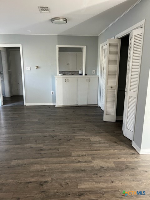 904 Edgar Street Yoakum, TX 77995 - Photo 7 of 10