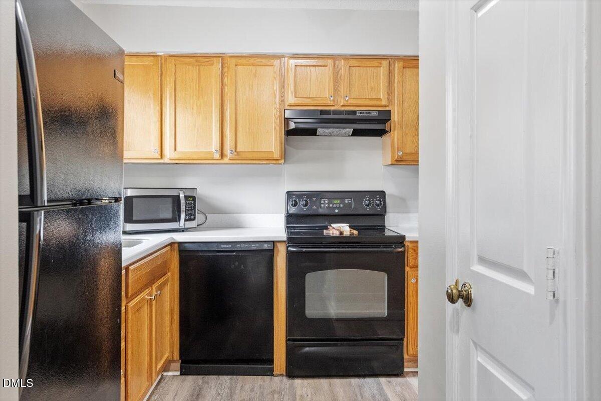 3410 Comstock Road Raleigh, NC 27604 - Photo 3 of 17