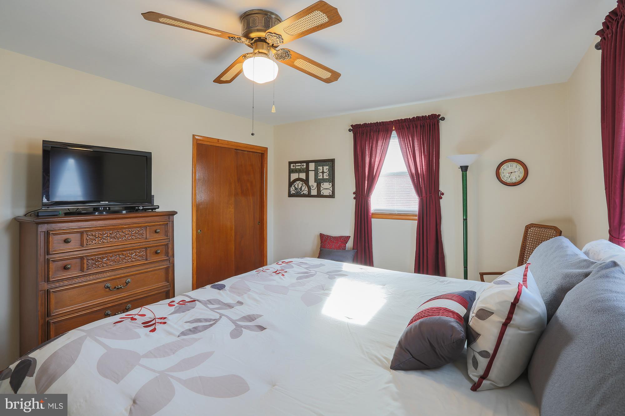 8809 Ashford Road Baltimore, MD 21234 - Photo 7 of 23 Bedroom