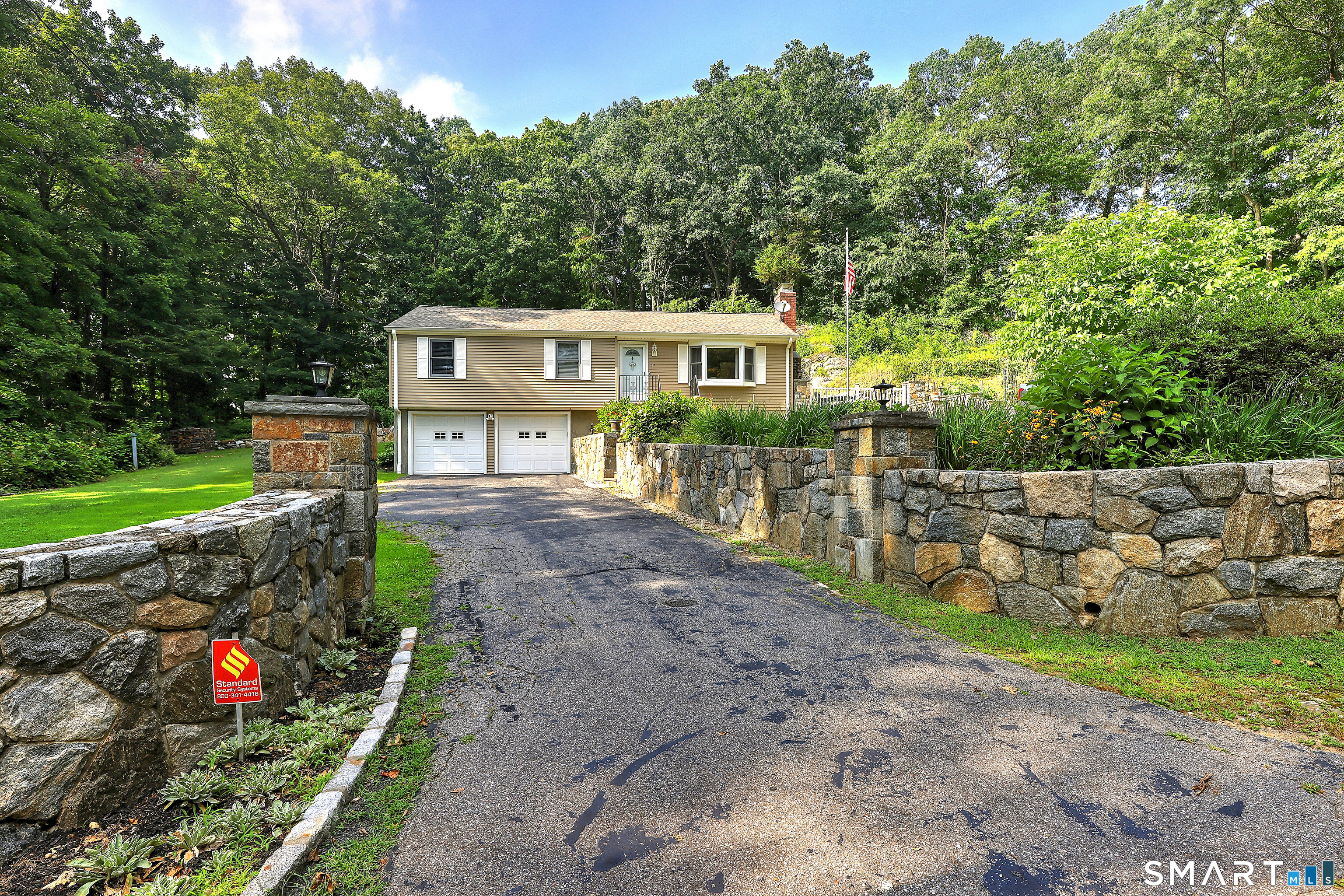 315 Buddington Road Shelton, CT 06484 - Photo 31 of 31 Gallery Image 31