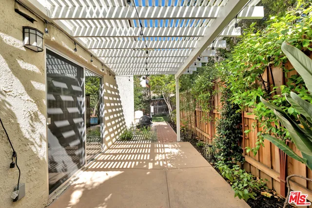 $919,900 | 603 Racquet Club Lane, Thousand Oaks, CA 91360