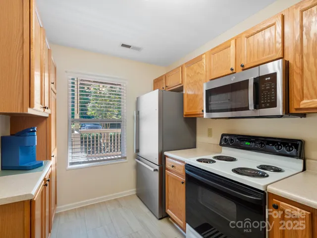 $239,900 | 510 Carrington Place, Arden, NC 28704