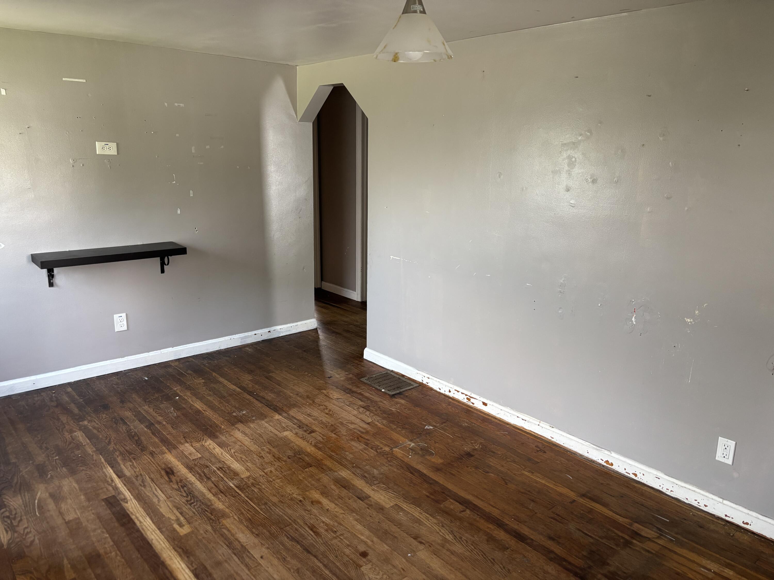 895 Ridgeview Drive Florence, KY 41042 - Photo 7 of 17 Gallery Image 7